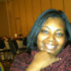 Meet your Posher, Yvette